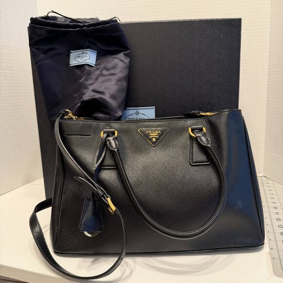 Prada Handbags - Authentic PRADA “Galleria” (Black) Medium Leather Bag Purse Handbag (GORGEOUS!)